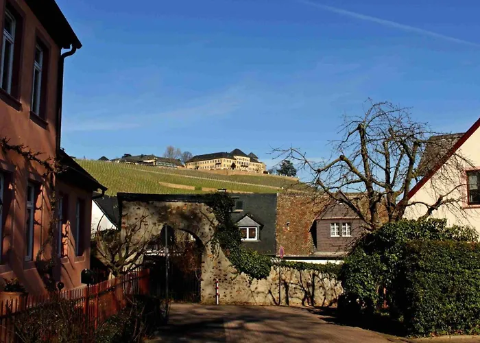 Auszeit Rheingauer Rosengasse Geisenheim